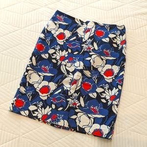 🌴 Red white and blue floral pencil skirt